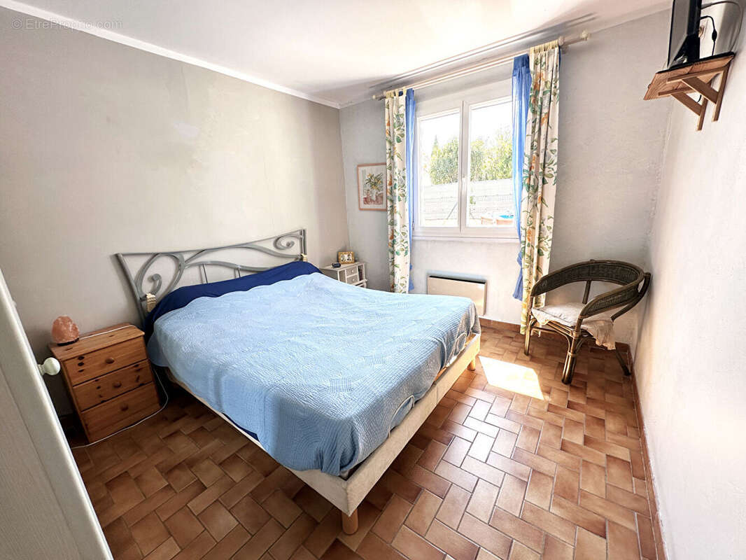 Maison à L'ISLE-SUR-LA-SORGUE