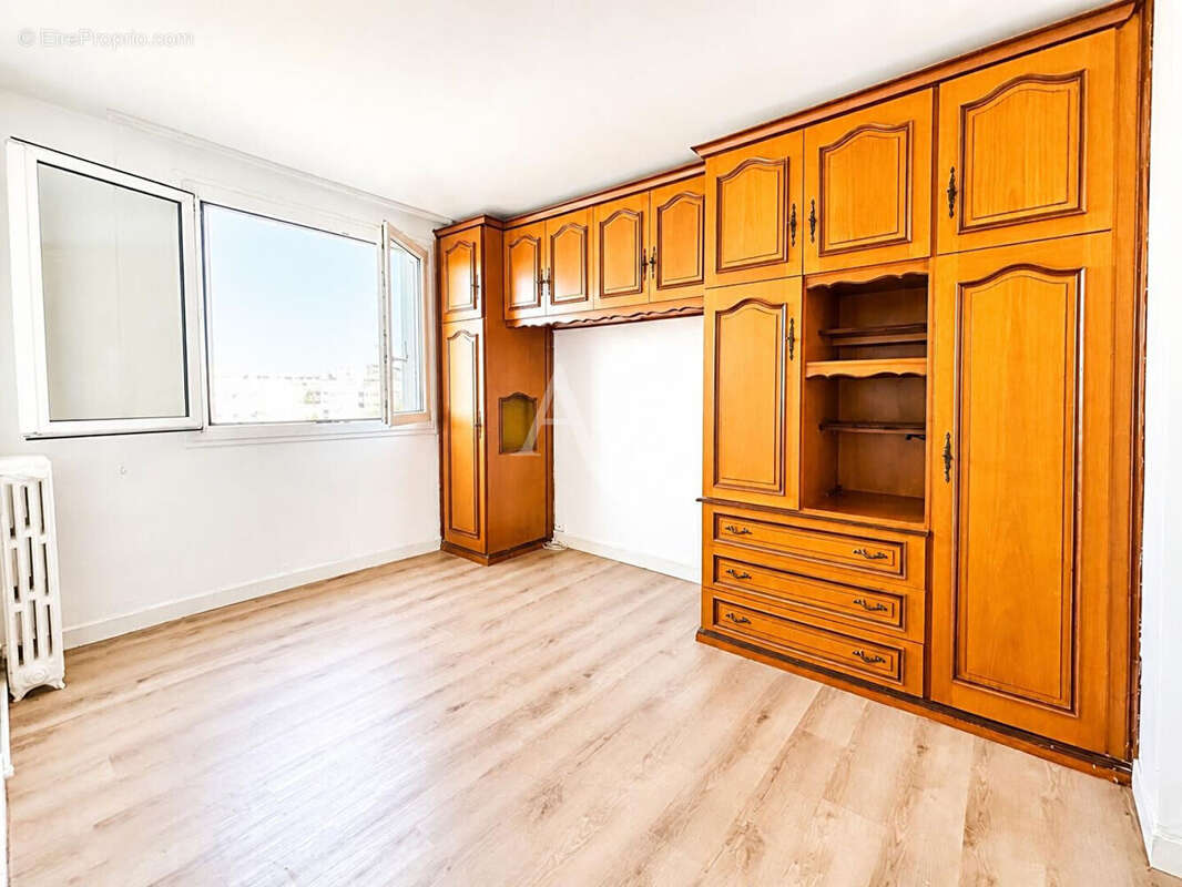 Appartement à IVRY-SUR-SEINE
