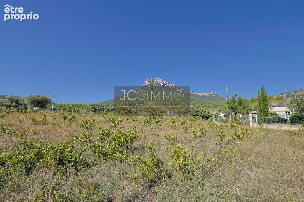 La farlède   terrain plat de 2 549 m2   maison t3 à rénover + hangar - photo 17