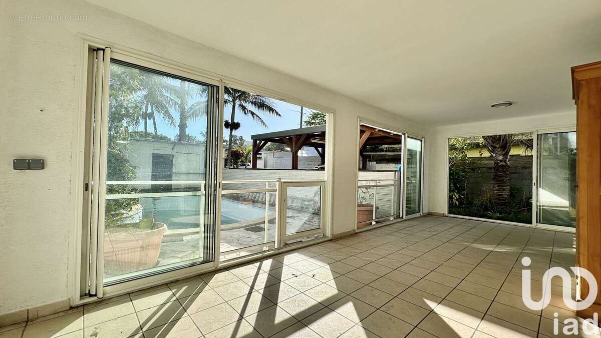 Photo 3 - Maison à LE TAMPON