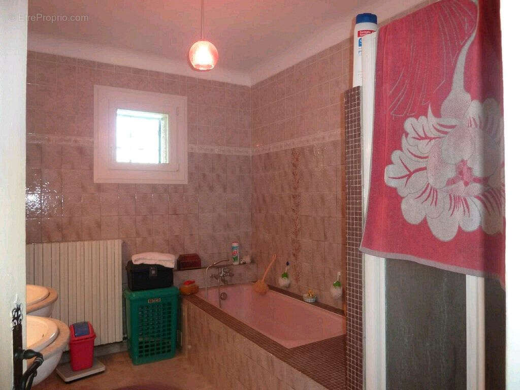 Maison à FUMEL