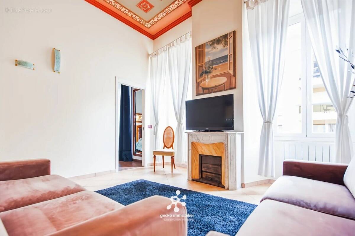 Appartement à MENTON