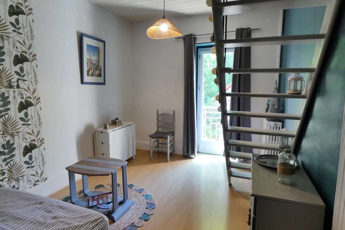 Le creusot - au calme - belle maison en pierres - photo 14