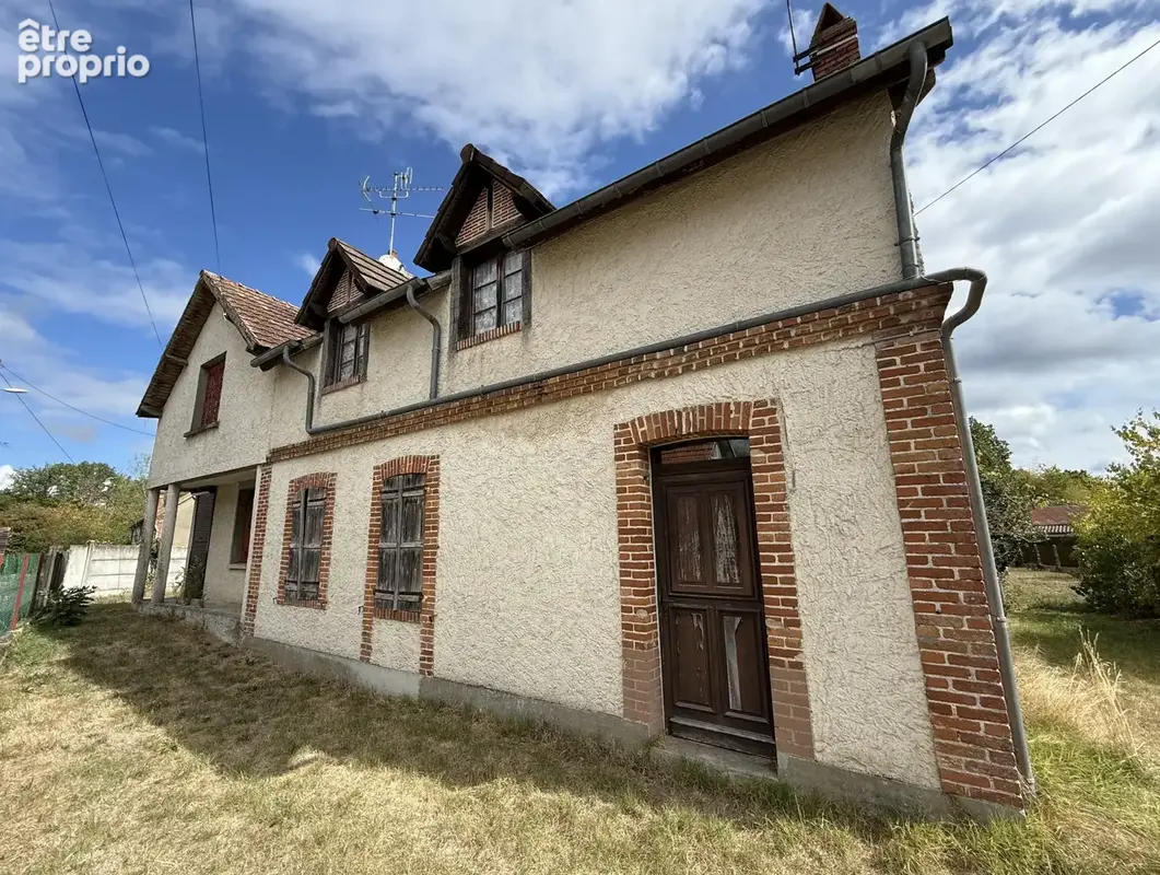 Maison à rénover - Salbris - photo 1
