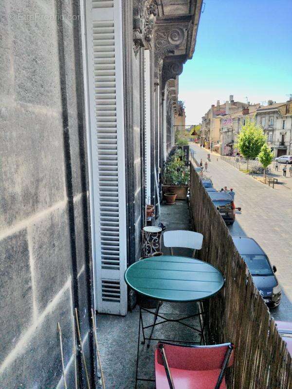 Appartement à BORDEAUX