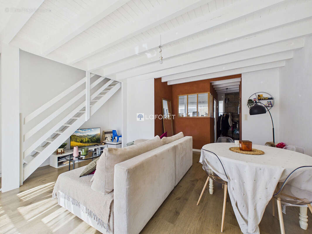Appartement Pont-l'abbÉ 3 pièce(s) 67 m2 - photo 2