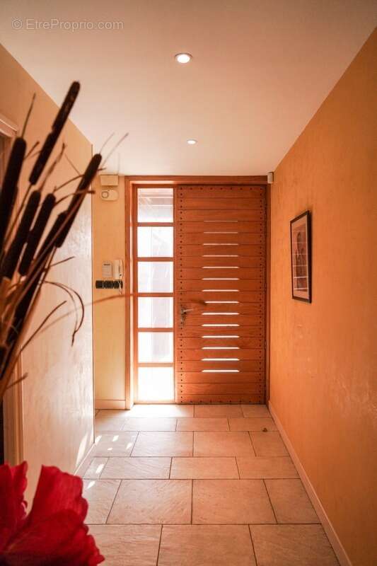 Maison à vendre 8 pièces proche de CHATILLON-SUR-CHALARONNE(01) - photo 13