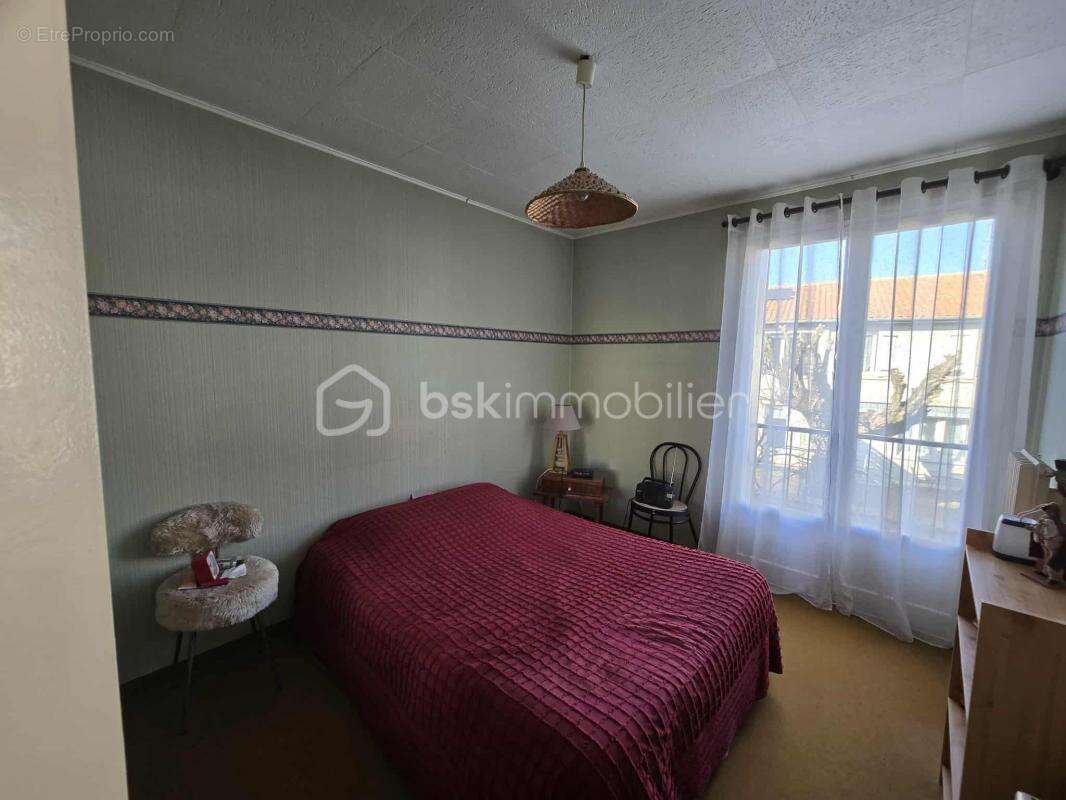 Maison à MONTELIMAR