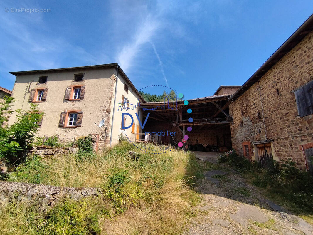 Maison à SAINT-NIZIER-D'AZERGUES