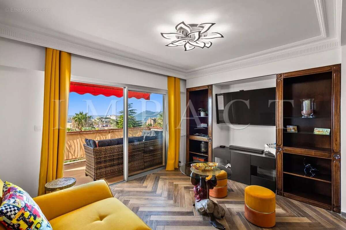 Appartement à CANNES