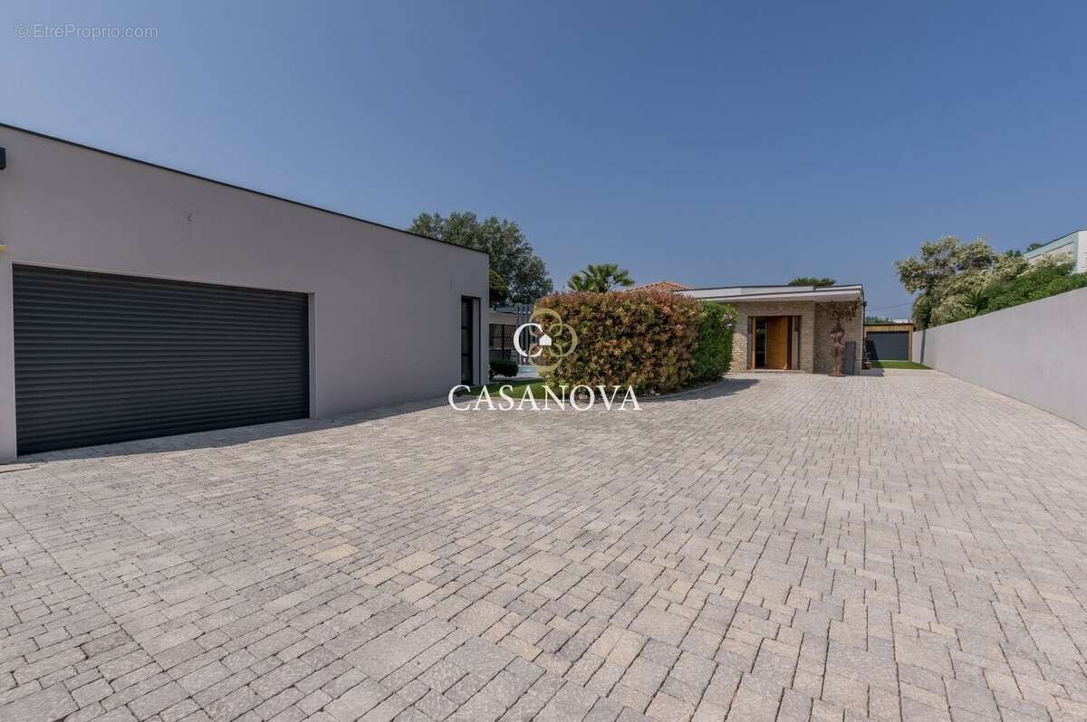 Maison à AGDE
