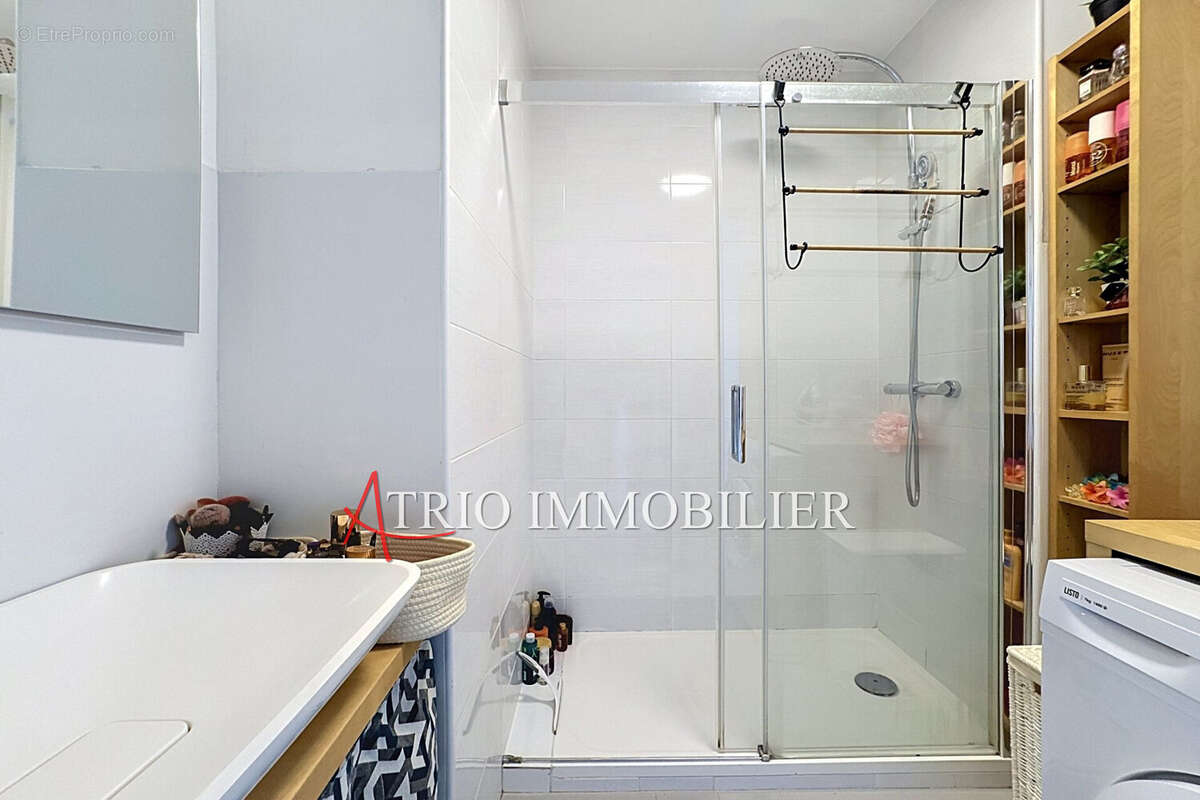 Appartement à CAGNES-SUR-MER