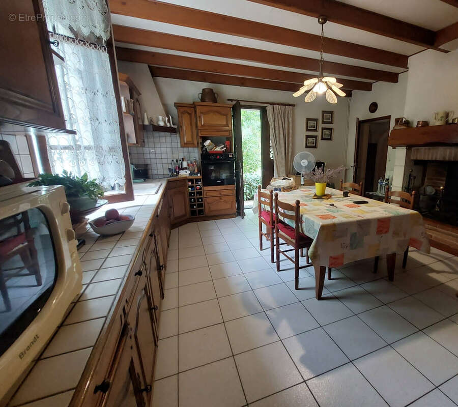 Maison à SAINT-AMANS-DE-PELLAGAL