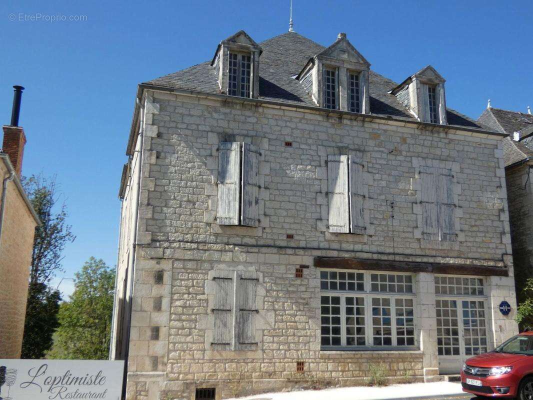 Commerce à CRESSENSAC