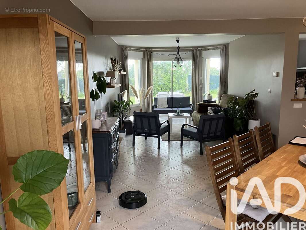 Photo 5 - Maison à MONCE-EN-BELIN