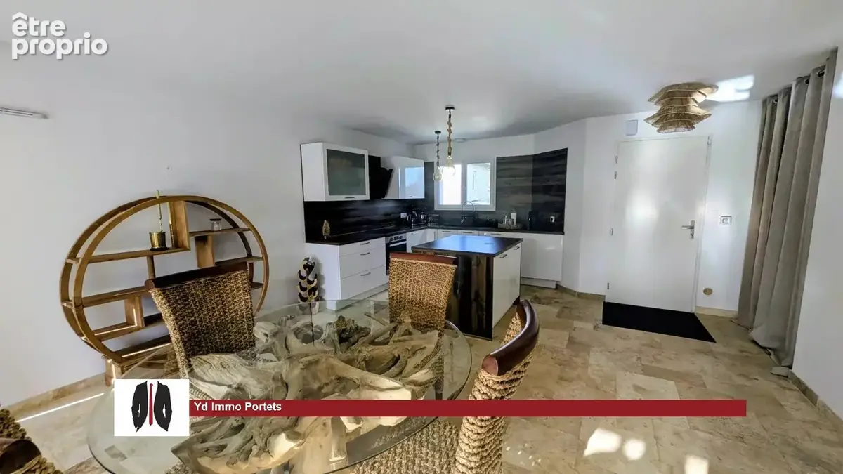 Maison de 2021 avec trois chambres et piscine - photo 3