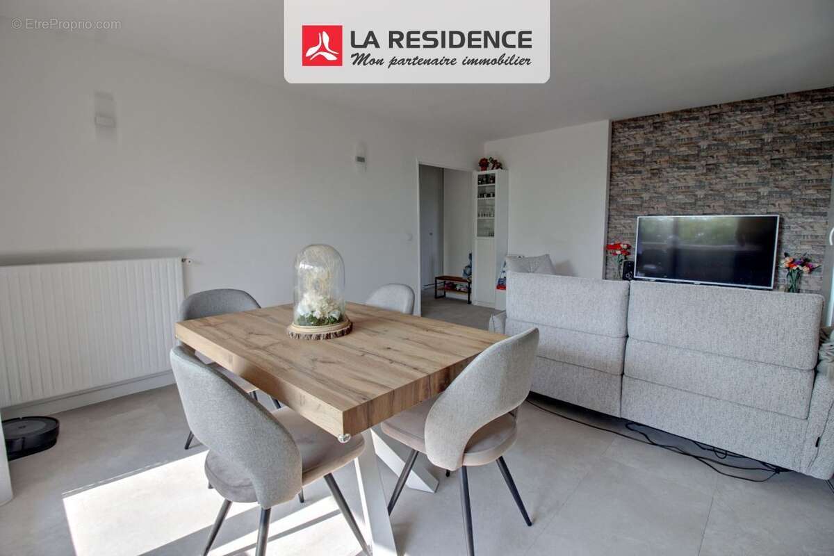 Appartement 79 m² à Eragny  - photo 7