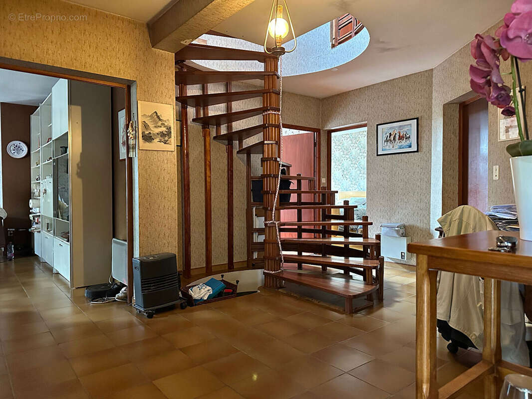 Maison à LA CANOURGUE