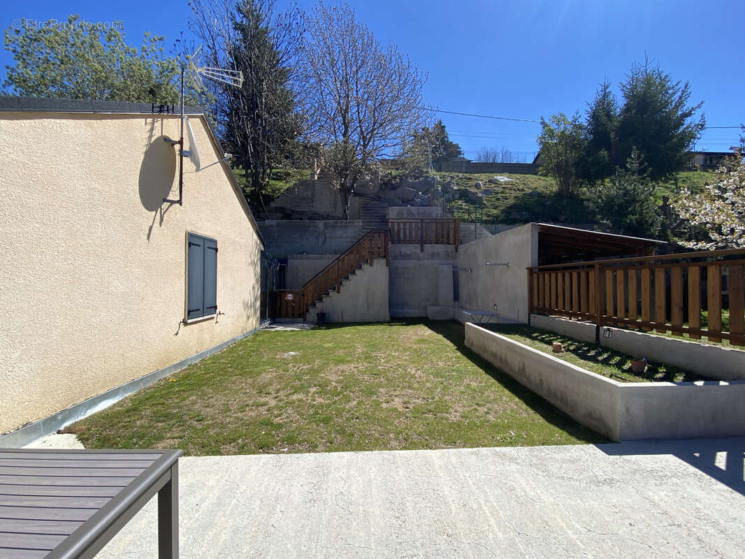 ANGOUSTRINE - Magnifique maison 3 faces sans travaux - photo 19