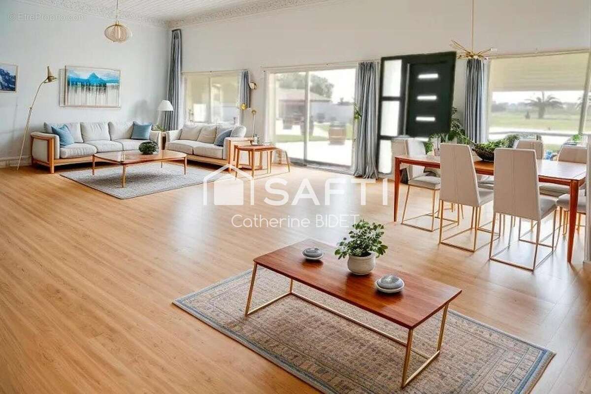 Photo 4 - Maison à AIMARGUES