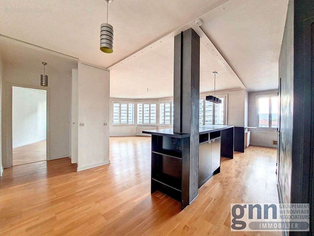 Appartement à LYON-3E