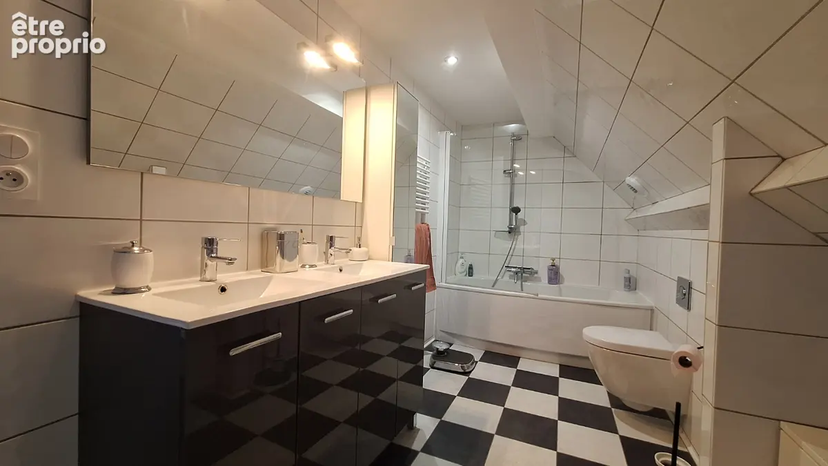 Maison Cournon D Auvergne 6 pièce(s) 146 m2 - photo 14
