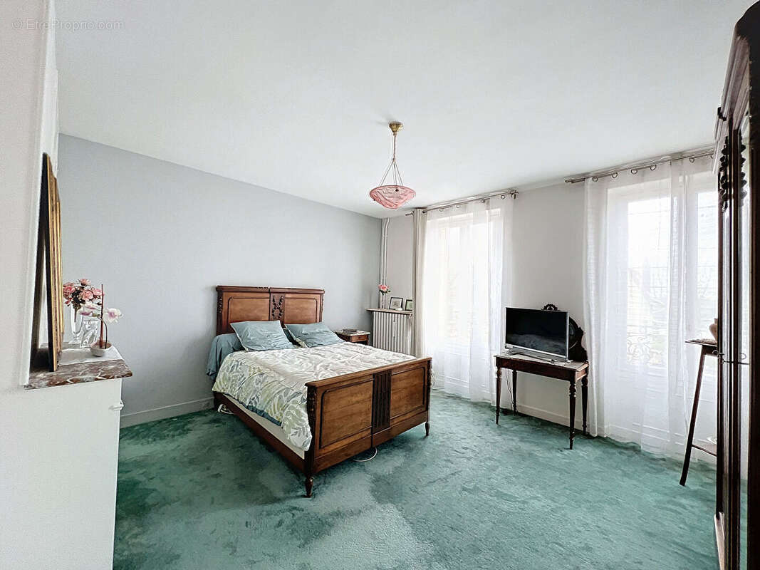 Maison à DEUIL-LA-BARRE