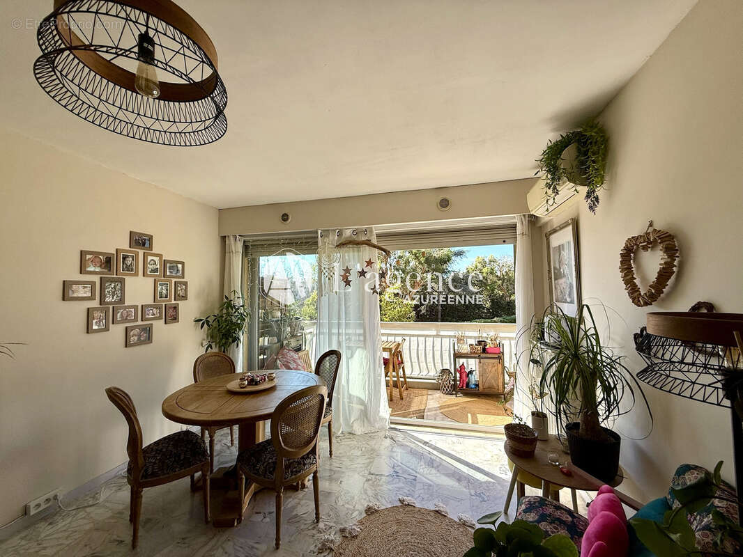 Appartement à CAGNES-SUR-MER