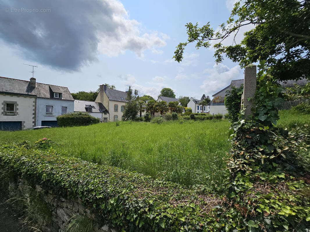 Terrain à LA FORET-FOUESNANT