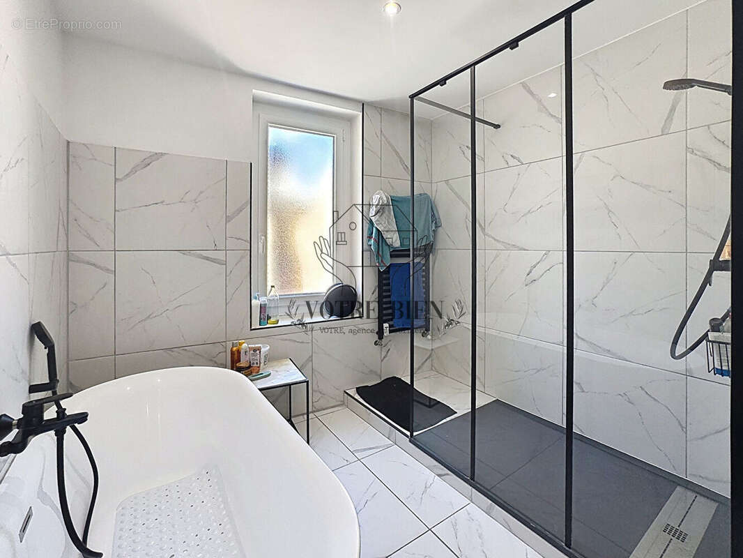 Appartement Manosque 4 pièce(s) 112.15 m2 - photo 9