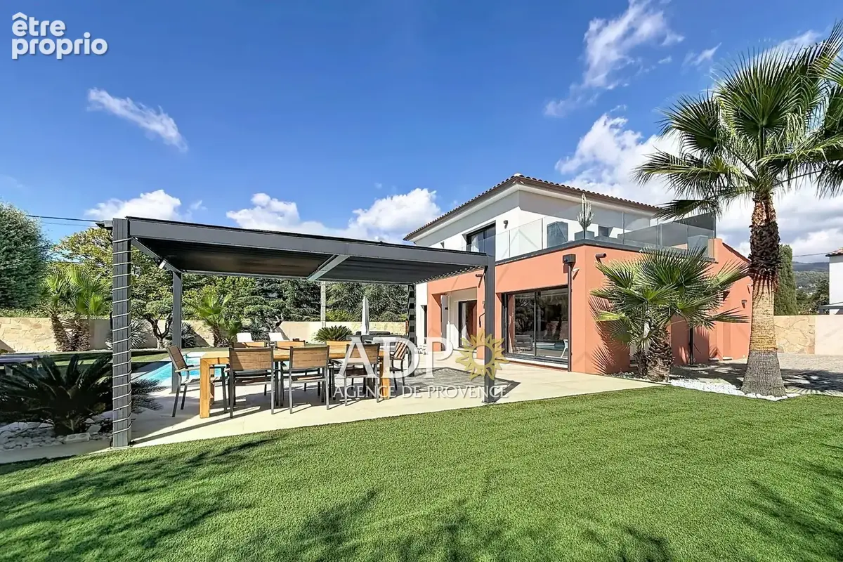 Photo Maison à Grasse au prix de 790 000€