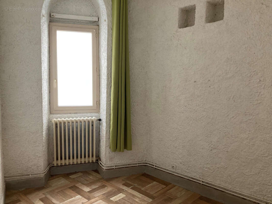 ch 1 - Appartement à CAHORS