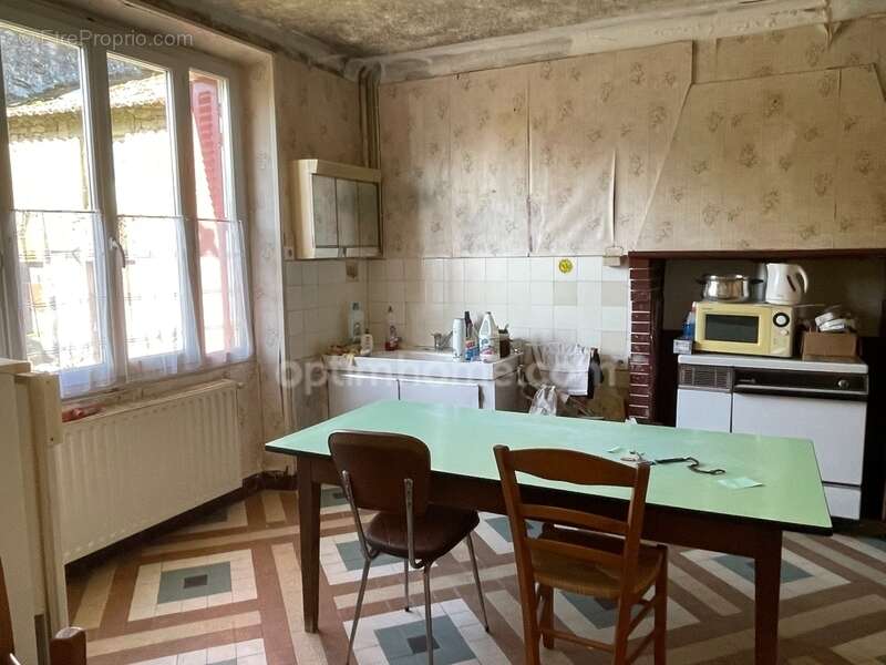 Maison à BERSAC-SUR-RIVALIER