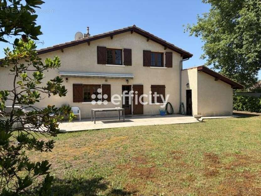 Maison à MARTIGNAS-SUR-JALLE