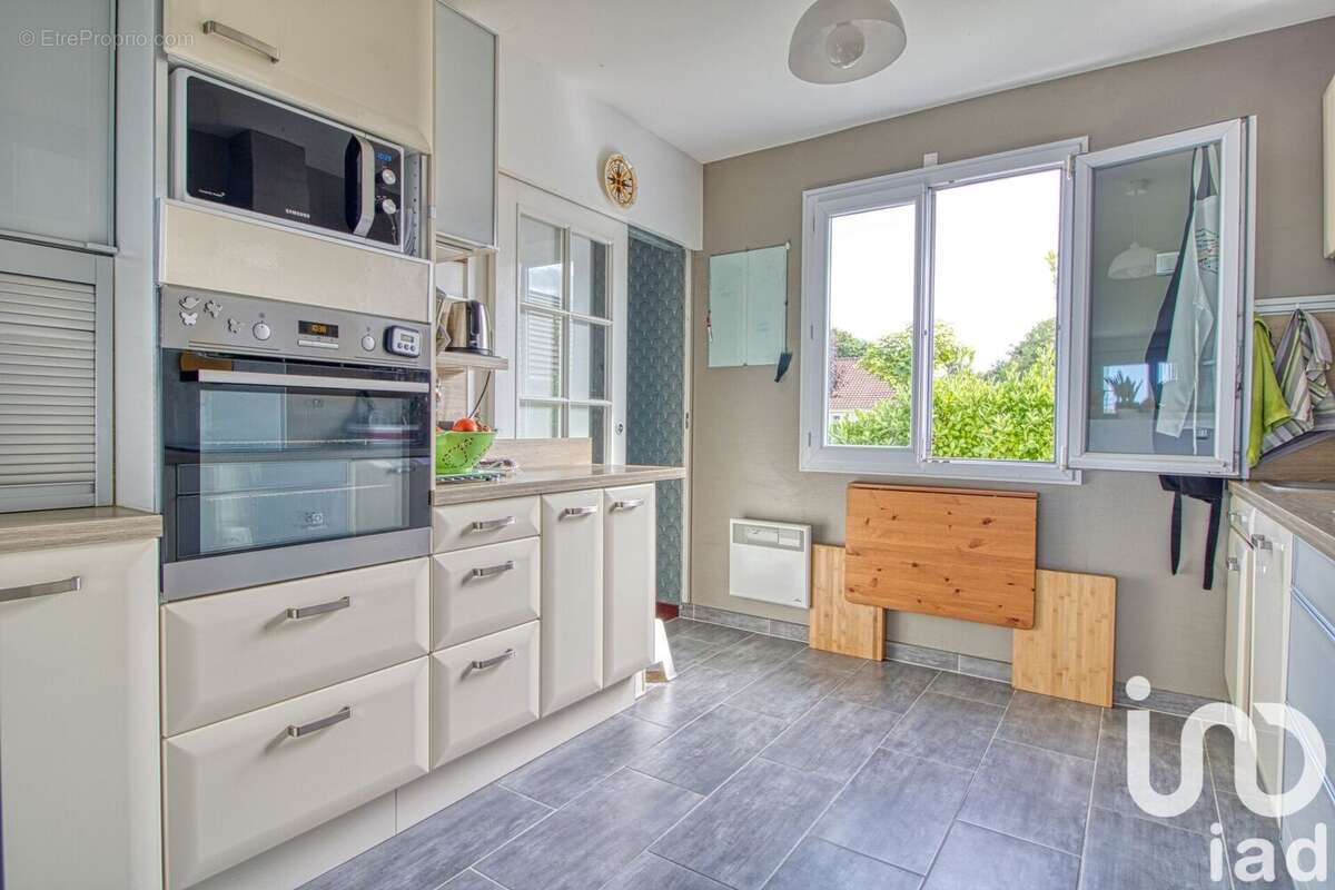 Photo 5 - Maison à EPONE