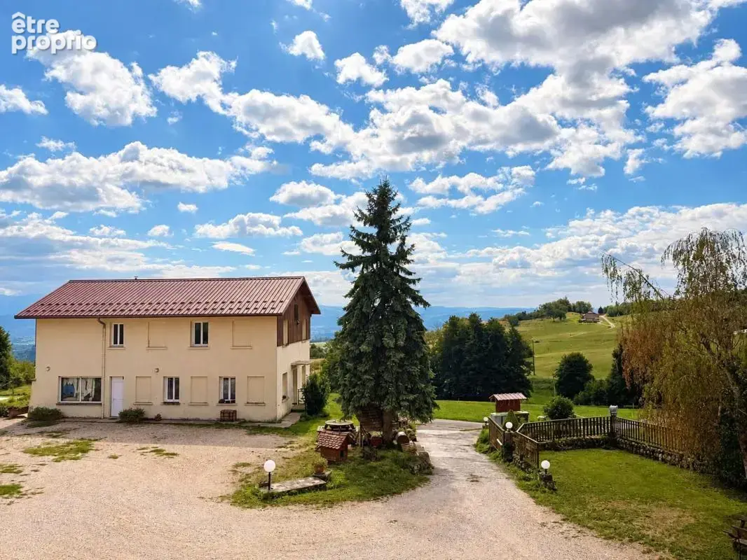 Ensemble immobilier avec 7 logements, bar et salle de réception (73240) - photo 18