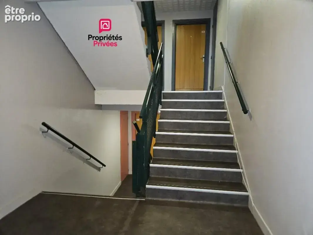 EXCLUSIVITÉ Secteur AGEN Jean Jaurès : Idéal Premier Achat ou Investissement, vaste T3 de 64 m² (DPE C) avec Grand Garage Privat - photo 13