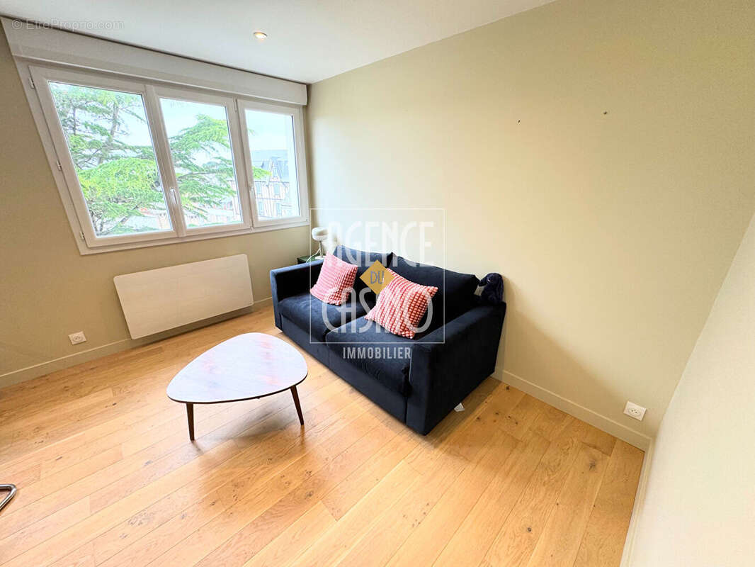 Appartement La Baule, Centre ville, 1 pièce(s) de 25,17m2, parfait état - photo 2