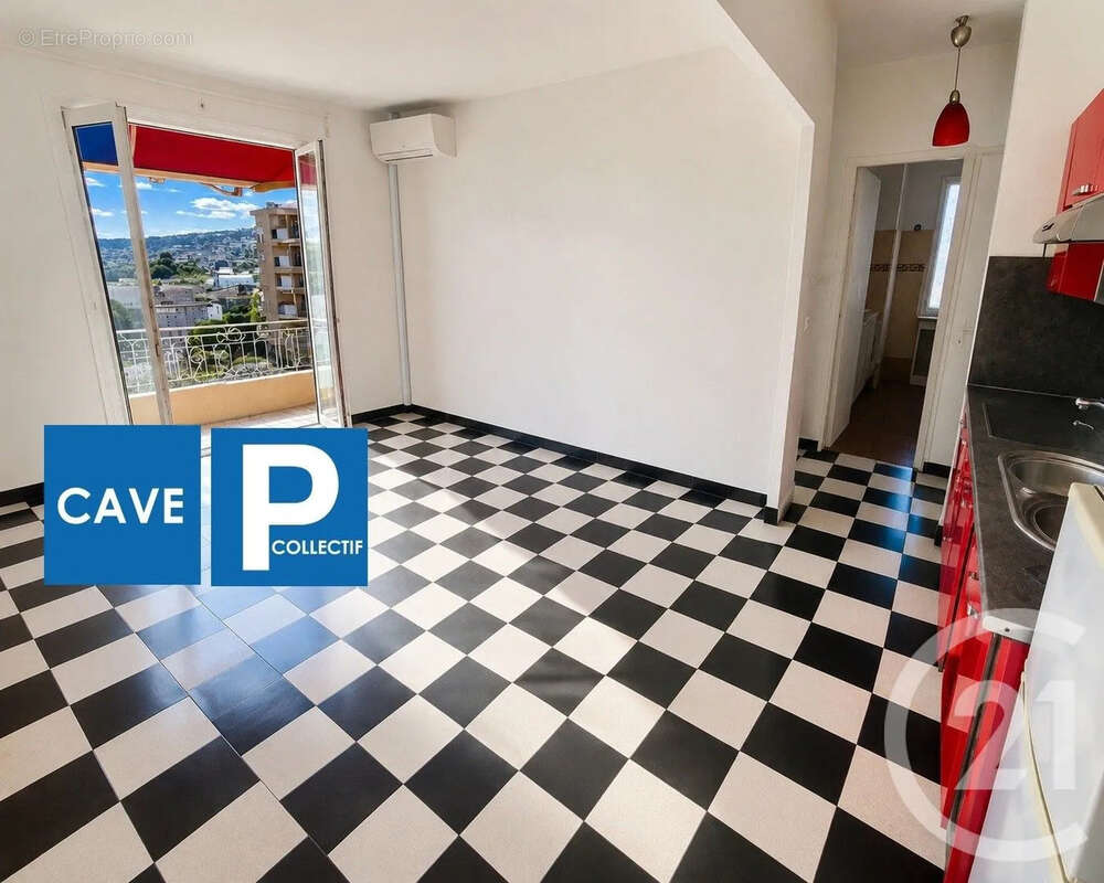 Appartement à ROQUEBRUNE-CAP-MARTIN