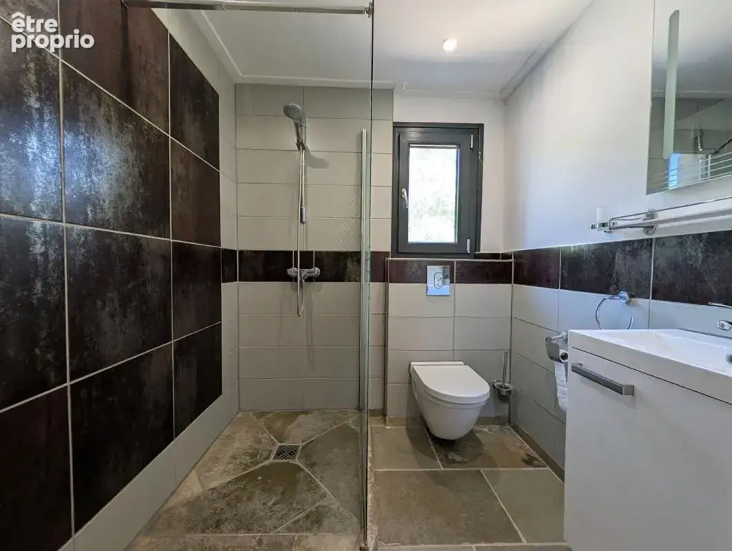 Payrac (46), Propriété d'exception,440m², 19 pièces, 10 chambres, chacune avec salle d'eau privative, gîte, piscine... Élégance  - photo 11