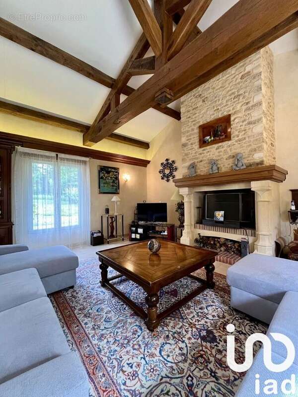 Photo 4 - Maison à MARCILLAC-SAINT-QUENTIN