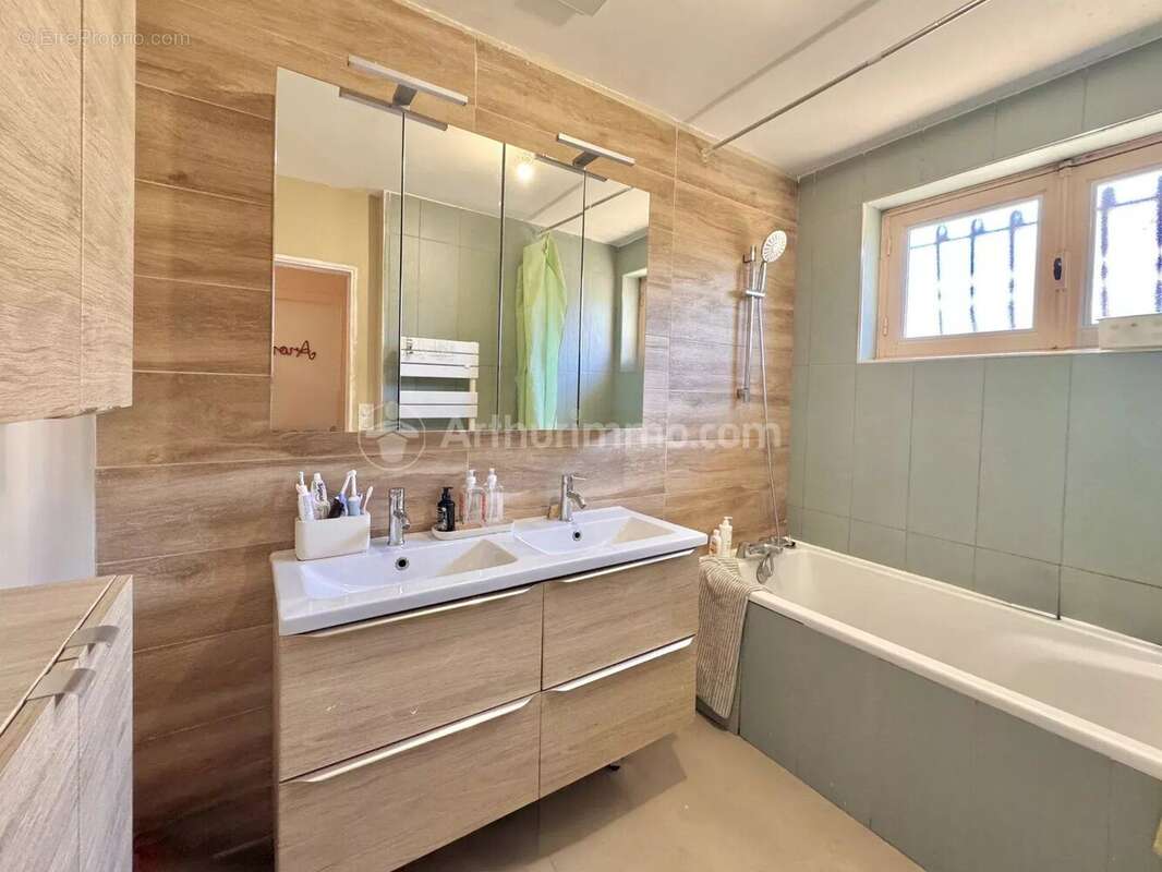 Maison à COURNON-D'AUVERGNE