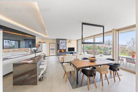 Maison à EVIAN-LES-BAINS