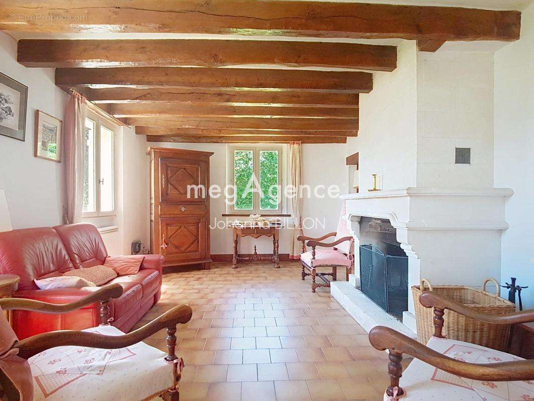 Belle maison familiale avec vie de plain-pied et toiture en ardoise naturelle !! - photo 6