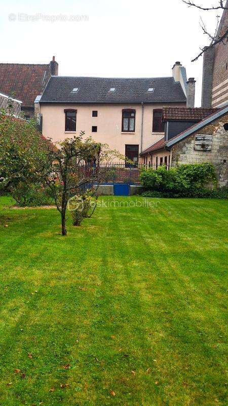 Maison à AUXI-LE-CHATEAU