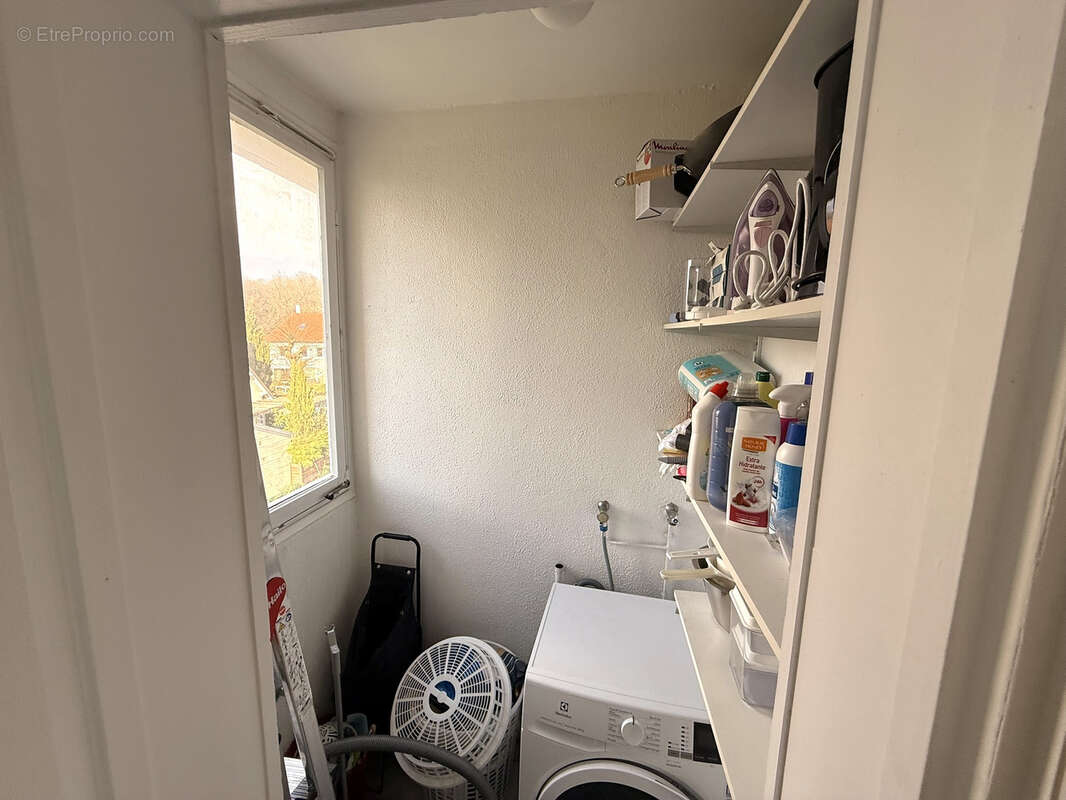 Appartement à VERSAILLES