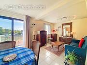 Appartement à SAINT-LAURENT-DE-LA-SALANQUE