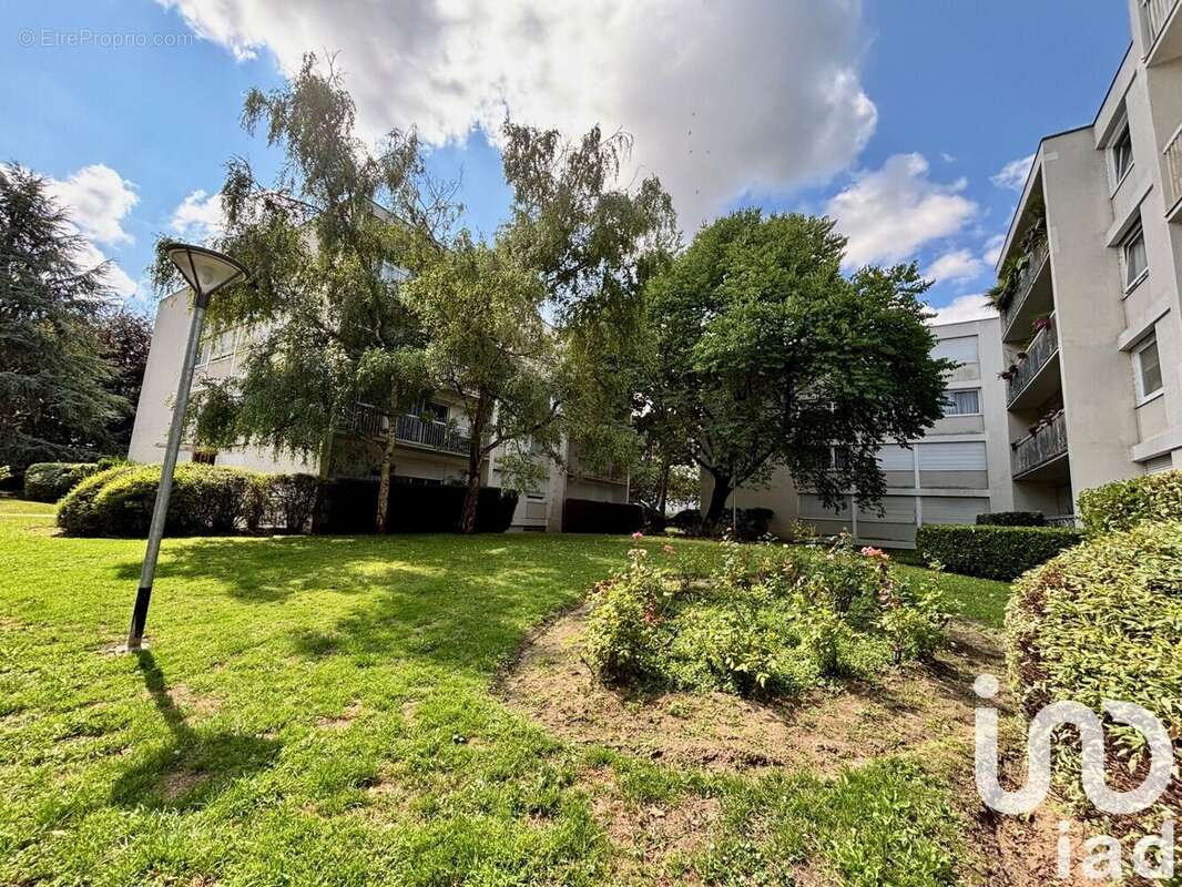 Photo 1 - Appartement à BOUGIVAL