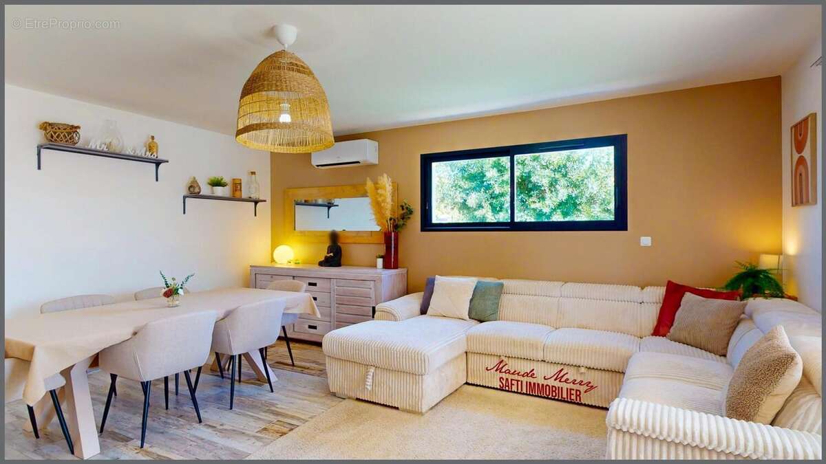 Photo 5 - Maison à FORCALQUEIRET