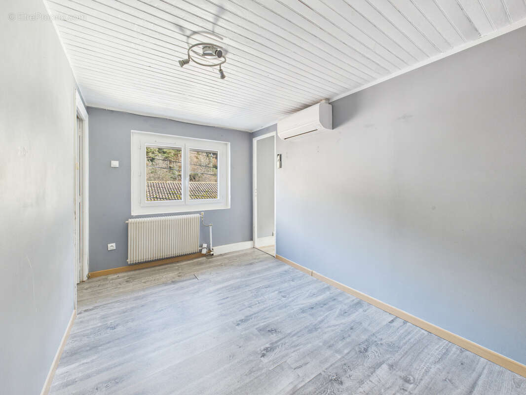 Maison à SAINT-MAURICE-DE-LIGNON